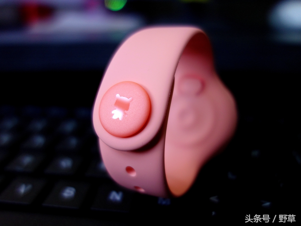 米兔儿童手表4x测评,米兔儿童手表4c对比6c