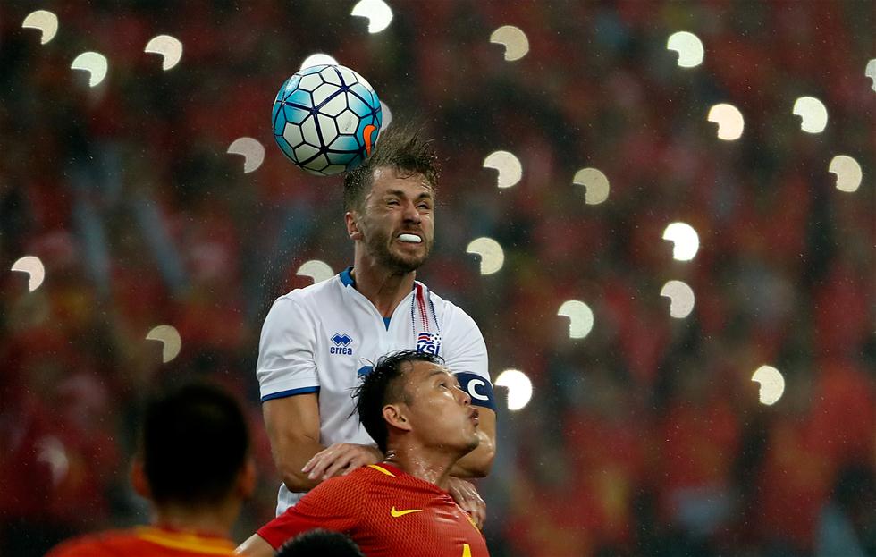 中国国足能踢赢冰岛吗,国足大胜冰岛