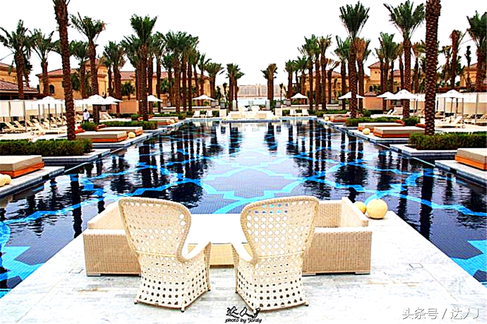 沙漠上的超级绿洲迪拜,迪拜沙漠上的奢华之都