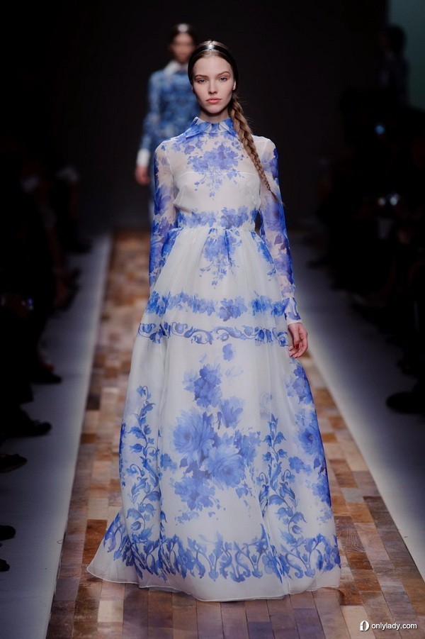 2017年女装流行趋势,2024年最流行潮流夏季女装