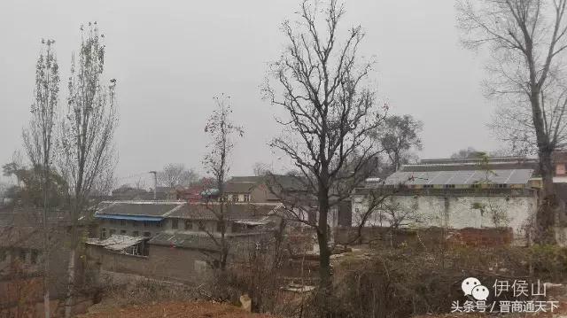 钟灵秀图片,钟灵秀一字马