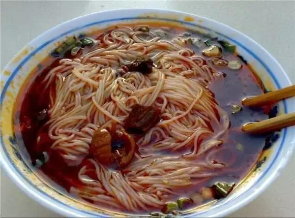 绵阳最贵的5家餐厅和最便宜的5家小吃！你们来随意感受下！