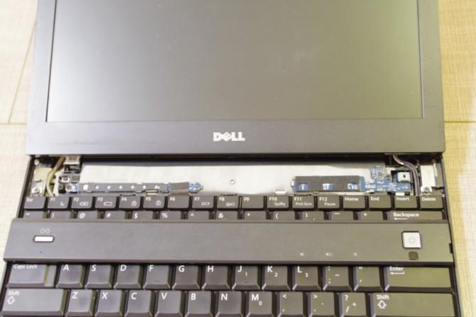 30块钱20分钟更换笔记本背光键盘，比苹果笔记本更酷