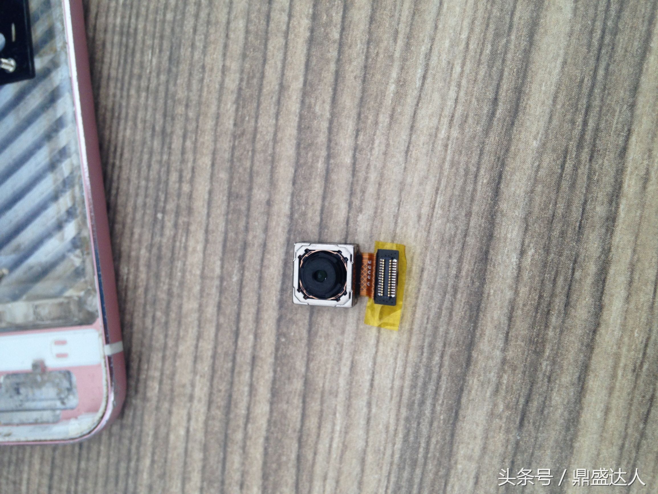 如何拆手机后盖vivox6a,拆vivox6d手机壳