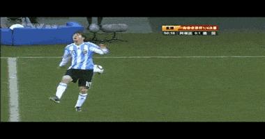 搞笑的足球战术动图,100个笑死人的足球集锦