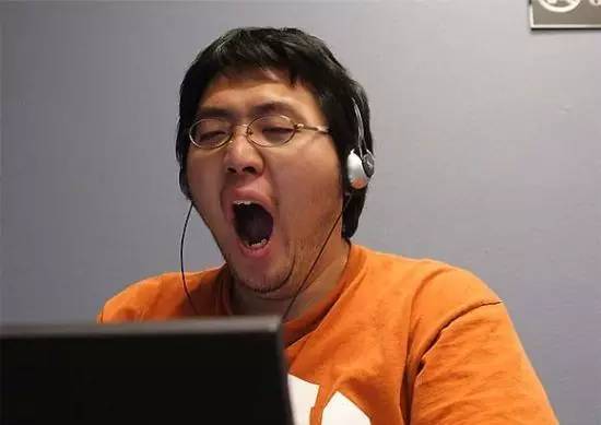 脚趾头又痒又痛又肿,脚趾头起小水泡又痒又脱皮