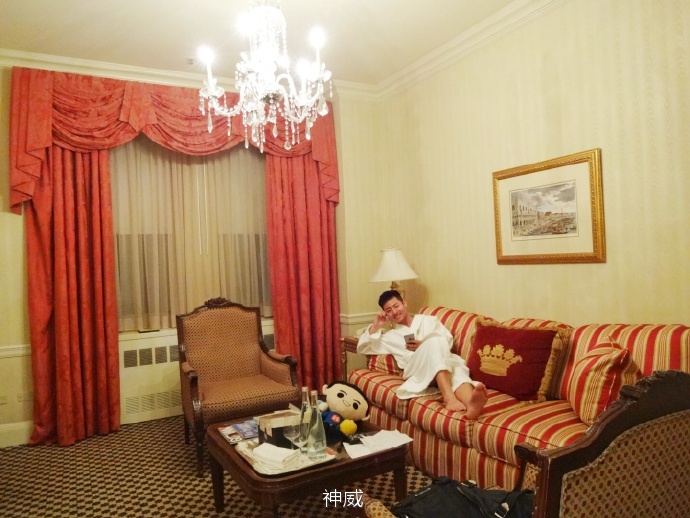 神会玩|XOXO，绯闻纽约的168小时享乐进行时