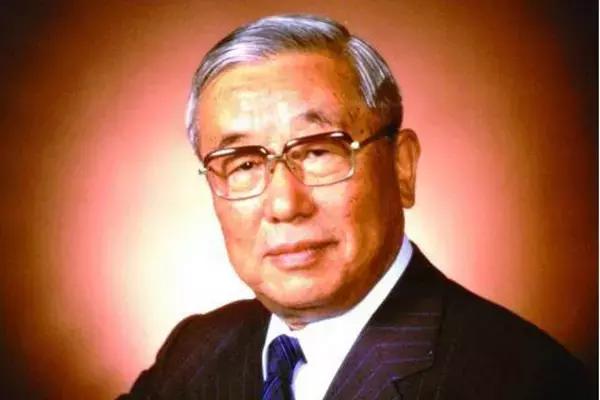 谦谦君子亦需V8！雷克萨斯LS家族历史