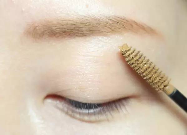 超实用5分钟化妆法，从此让你多睡一小时！