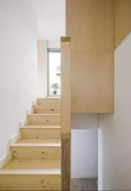 高大上的跃层装修效果图大全,300平跃层不吊顶怎么设计高大上