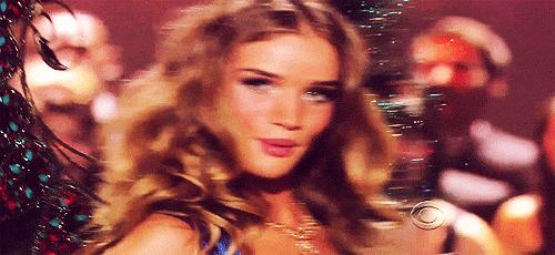 女性的哪个部位，最能激发男人的幻想！