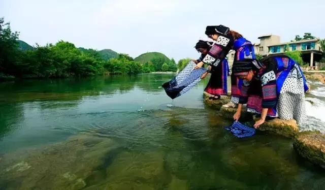 兴义黄果树旅游攻略和费用,天津到黄果树旅游攻略