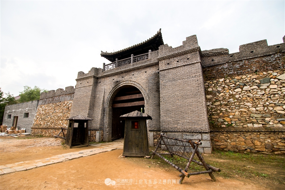 丹东大梨树,干出一片的天地间