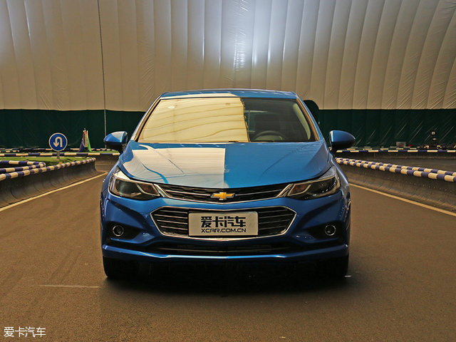 非常运动的车图片,2013款雪佛兰科鲁兹两厢
