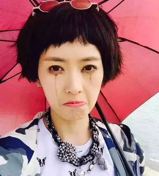 U天使热议丨健身包里装这些，跳完操直接去约会