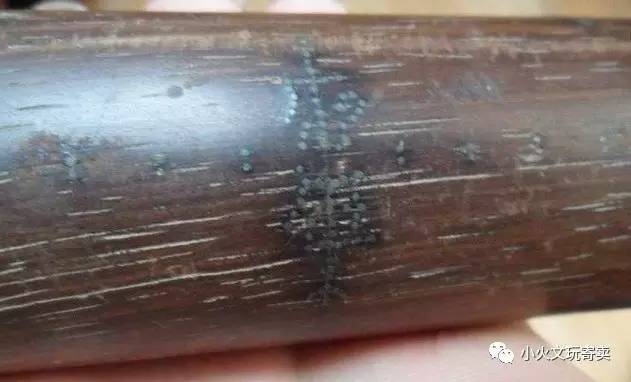 小叶紫檀金星和棕眼的区别,小叶紫檀鉴别真假只需3秒