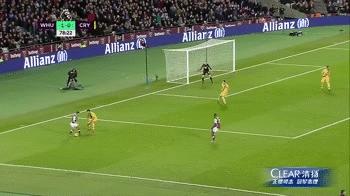 足坛十大逆天倒钩破门,足球十大倒钩进球排行榜