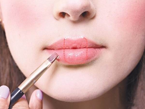 欧式新娘唇线唇妆画法,唇妆画法化妆视频技巧讲解