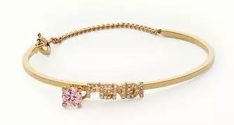 2·14送礼秘招：怎样的粉色浪漫，才能直戳女盆友的小心心！