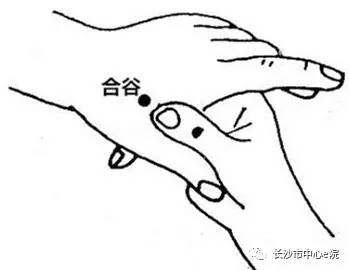 治疗类风湿关节炎的老中医,中医治疗类风湿关节炎案例