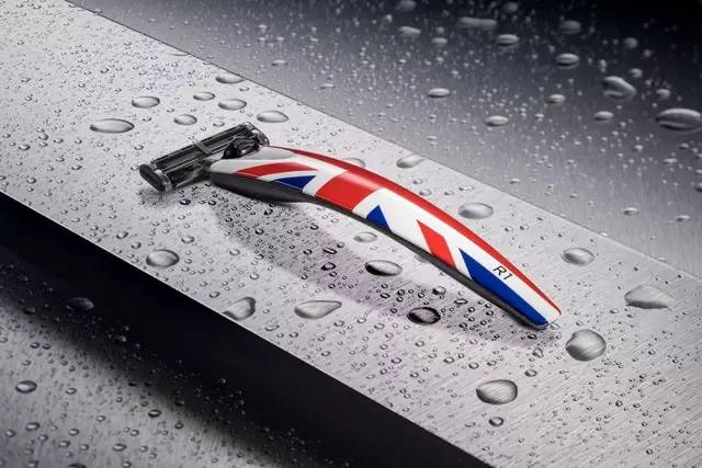 送礼物的人不考虑你喜欢什么,要送礼物的人总是问你要什么