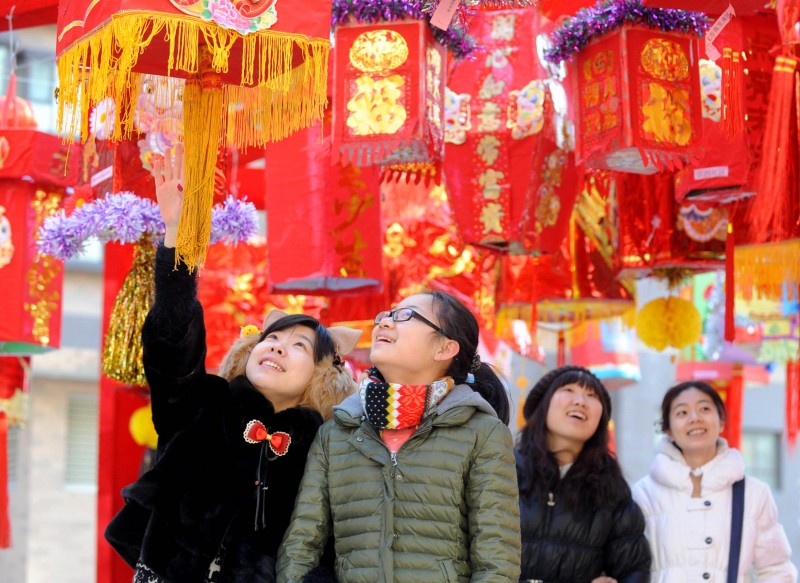 关于元宵节习俗的灯谜大全和答案,元宵节猜灯谜看看你能猜对几个