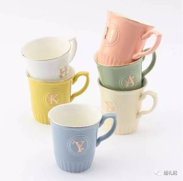 伴娘送新娘什么礼物比较好,结婚应该送朋友点什么礼物最好