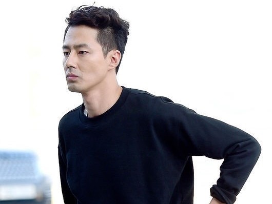 jackson韩国女团成员,jackson是哪个明星