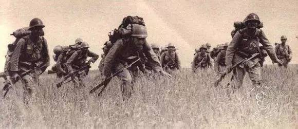 揭秘二战中日军的欺骗宣传：三个“倒霉蛋”竟成“肉弹三勇士”