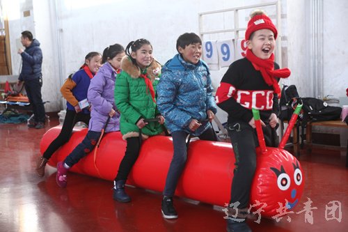 民族团结一家亲活动新疆,民族团结一家亲儿童活动