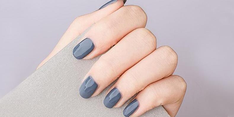 美甲和自己涂指甲油有什么区别,美甲小白也能学会的显白美甲教程