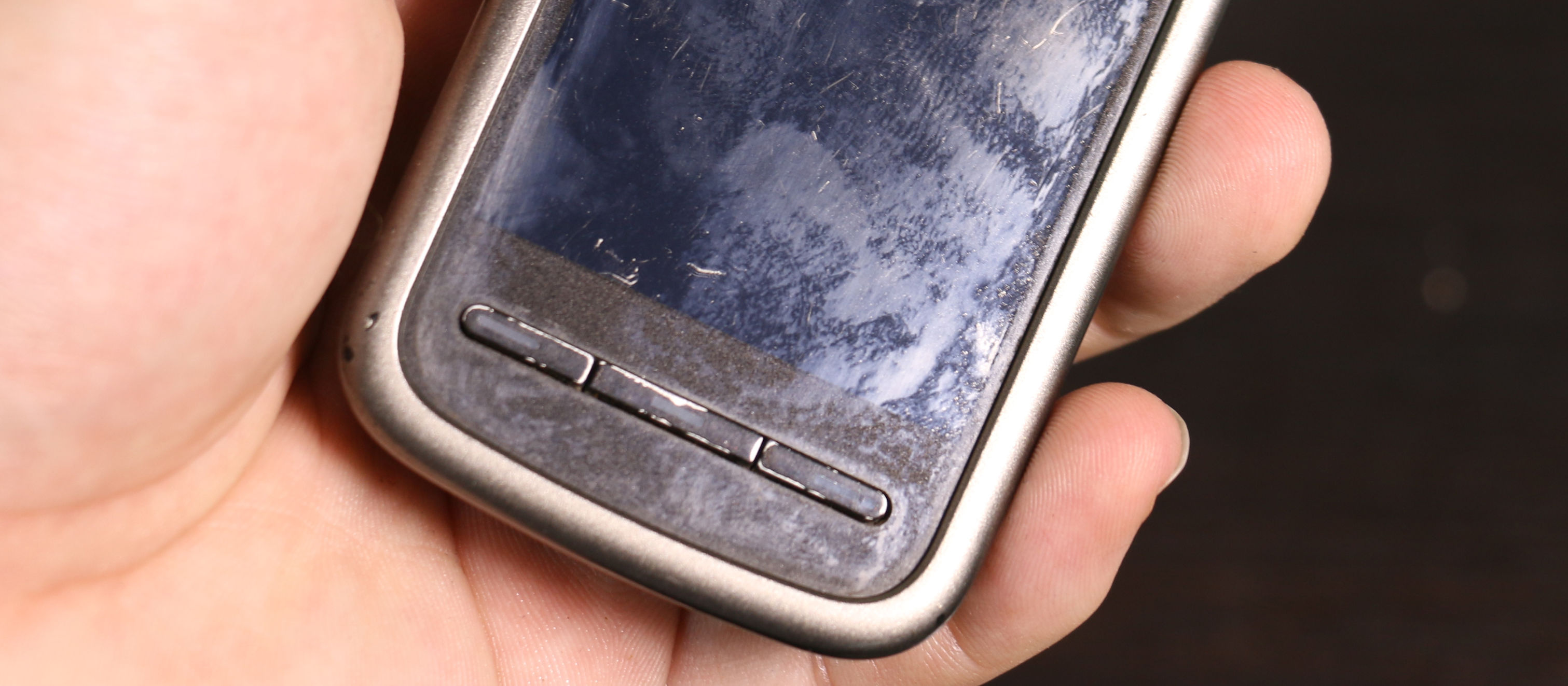 数码怀旧：70元买的经典塞班机诺基亚5233开箱