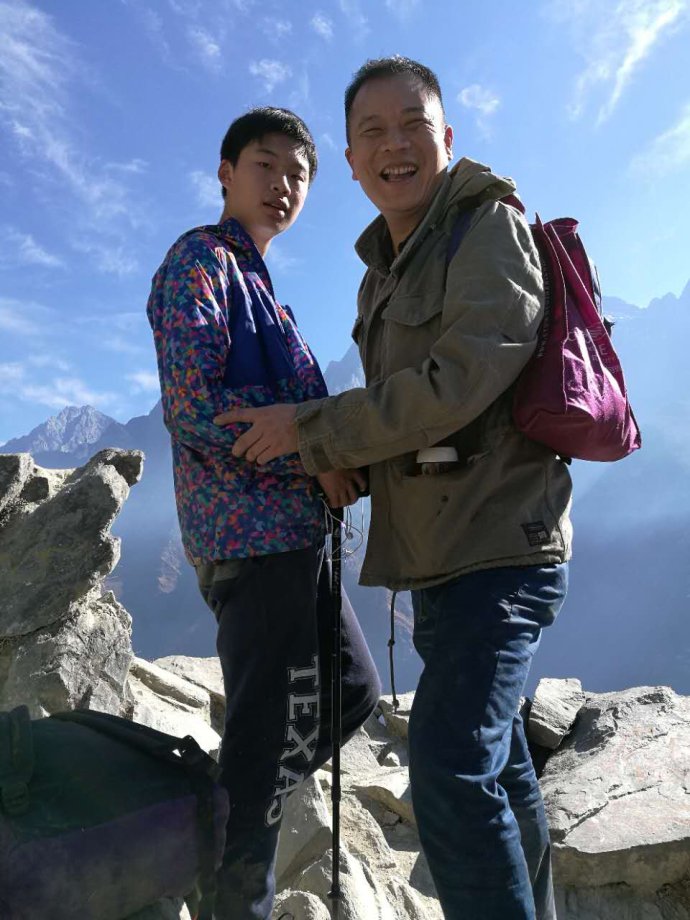 行走的力量——遇见最美虎跳峡