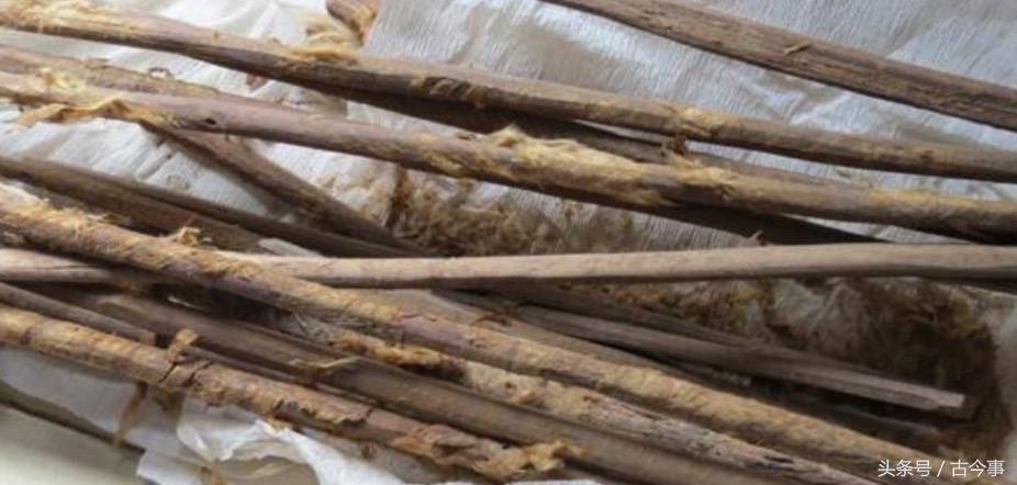 古人用什么药膏擦屁股,古人上厕所用什么擦屁股