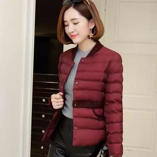 四十多穿什么棉服颜色时尚大气,谁说40岁女人不能这么穿