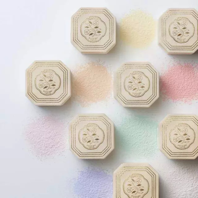 资生堂20周年礼盒,资生堂10周年粉饼