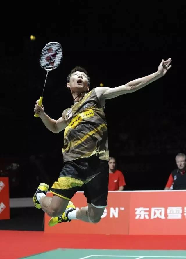 羽毛球后场击球技术有哪些,羽毛球后场球的打法和技巧