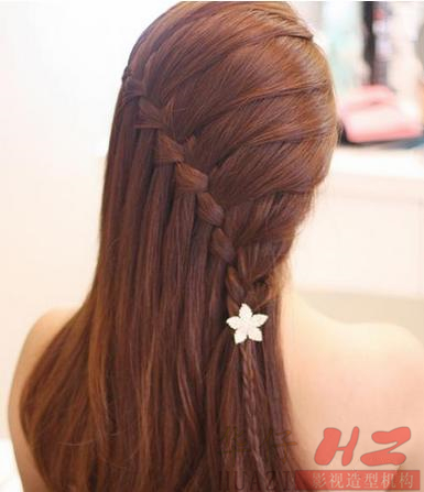 瀑布编发详细教程,瀑布的编发教程图解