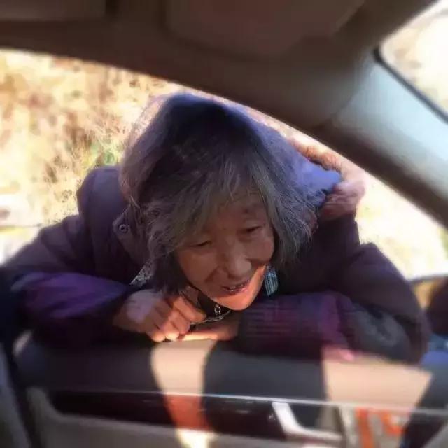 我妈让我带60斤大米去上班？