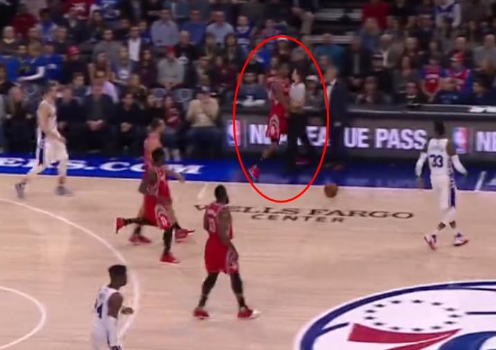 阿里扎太幸福了，“胸推”女裁判还不吃T，想想以前那两个倒霉蛋