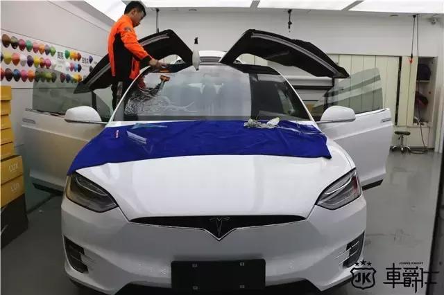 特斯拉隐形车衣贴膜多少钱,陕西省特斯拉隐形车衣视频