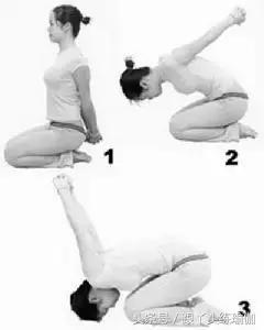 瑜伽拉力带改善驼背的正确方法,瑜伽棍改善含胸驼背的瑜伽动作