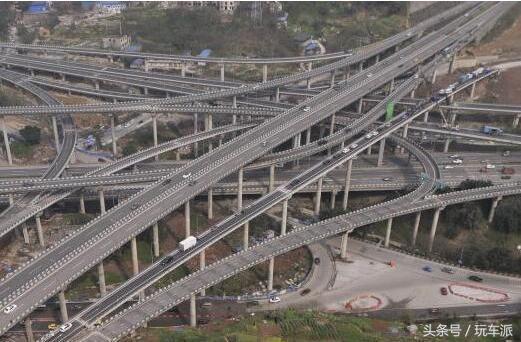 全球十大最心惊胆战的桥,全球最危险的十条公路老司机害怕