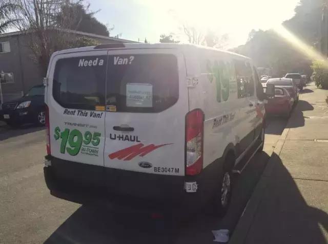 福特全顺哪一款最适合拉货,福特新全顺2.0t汽油拉货视频