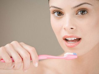 孕妈妈牙龈发炎怎么办,孕期牙龈出血的最佳解决办法