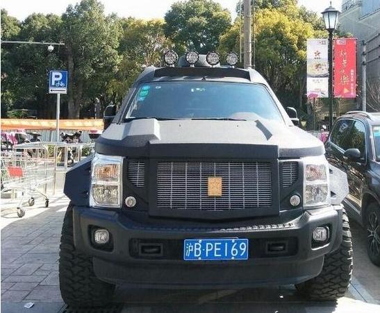 乔治巴顿新车,乔治巴顿价格1000万6座