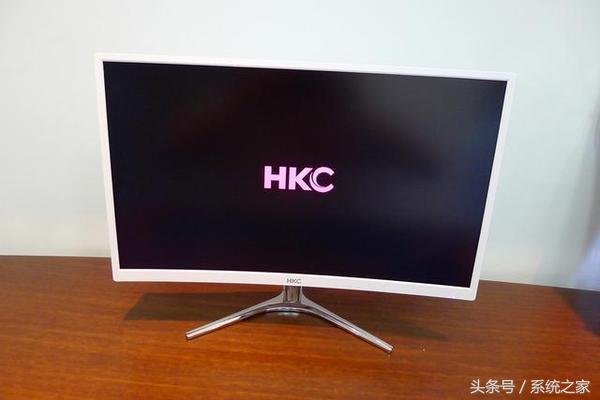 曲面显示器是新噱头还是真实用?