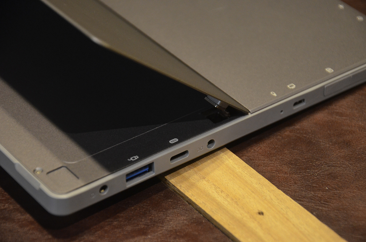 学生党2020高性价比笔记本超极本,超级本跟二合一笔记本