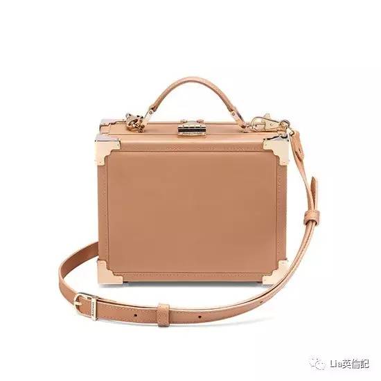 在英国送什么给爱人,在英国过情人节