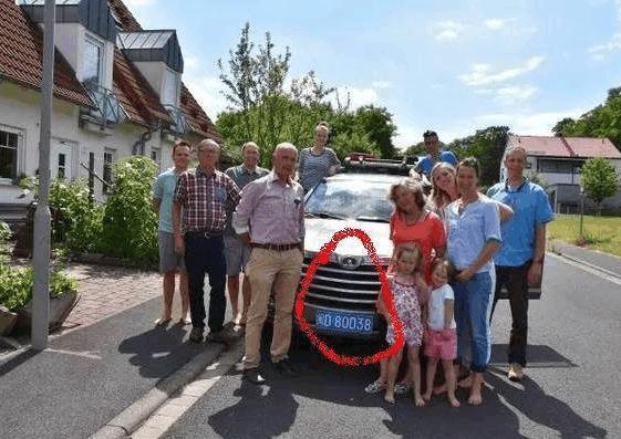 在你眼中是垃圾的国产哈弗，从中国开到非洲，你却还在*制抵**国货